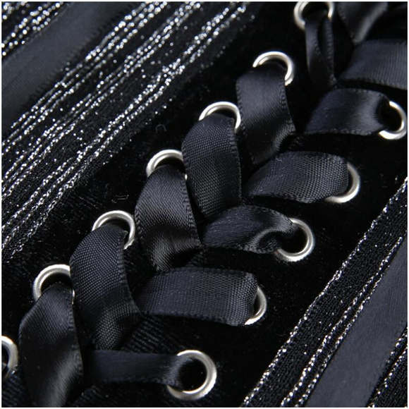 Lace Up Metallic Black Crop Top *DELETING FROM INVENTORY 11/19* - Picture 5 of 8